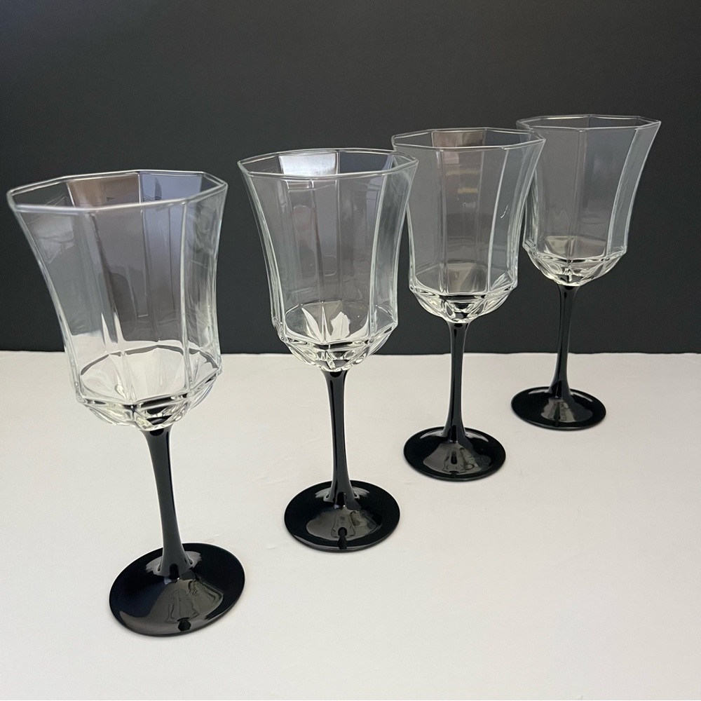 Elegant Black Stem Wine Glass Set of 4 Luminarc France